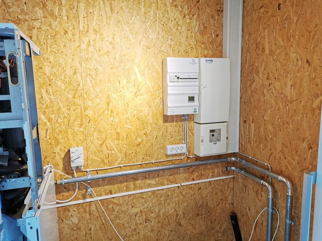 Luft til vand varmepumpe LK elinstallation