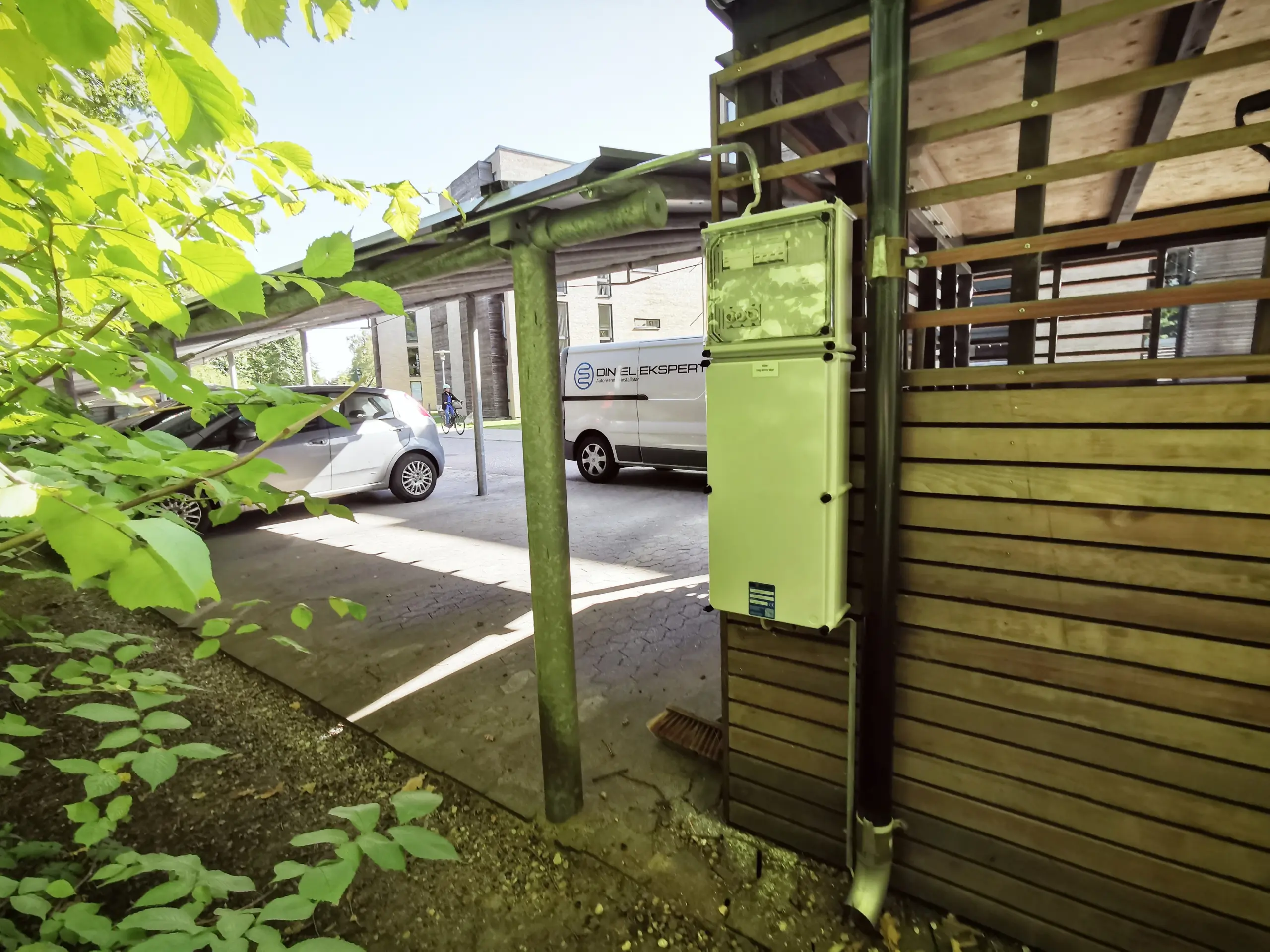 Din El-ekspert - Elektriker eltavle til elbil ladestander